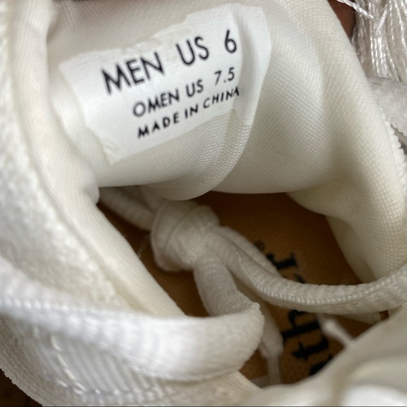 Clear Weather Brand unique sneaker - Picture 7 of 7